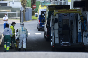 Entrada del hospital de Donostia. (Gorka RUBIO / FOKU)