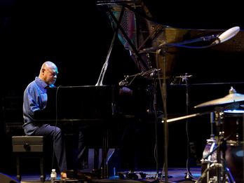 Kenny Barron, en 2019 en el festival de jazz de Getxo. (Luis JAUREGIALTZO | FOKU)