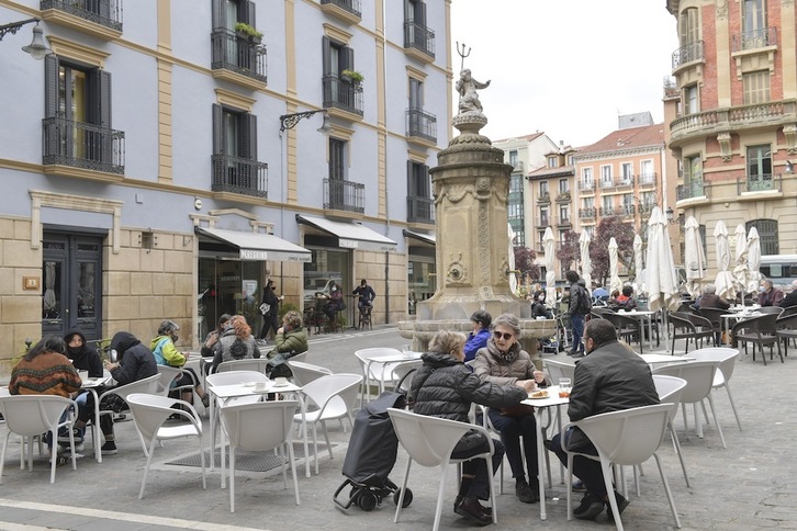 La limitación de reuniones será valorada por el Supremo. (Idoia ZABALETA/FOKU)