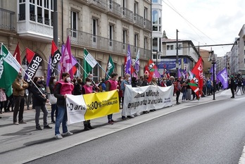 Sindikatuek mobilizazioa deitu dute Gasteizen. (Raul BOGAJO/FOKU)