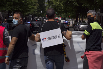 Trabajadores de Petronor manifestándose en Bilbo junto a los de otras empresas en lucha. (Aritz LOIOLA/FOKU)