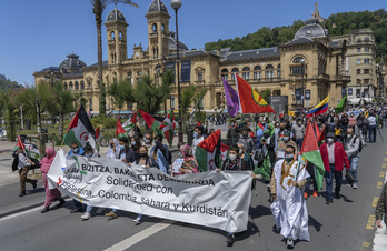 Imagen de la manifestación del 23 de mayo en Donostia. (Andoni CANELLADA / FOKU)