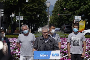 Julen Zelarain, durante la comparecencia de este lunes en Bilbo. (Aritz LOIOLA/FOKU)