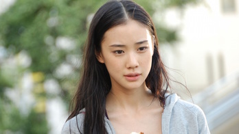 La joven actriz japonesa Yü Aoi encarna al personaje del título. (NAIZ)