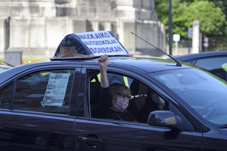 Bizkaiko autoeskolek bi greba egun egin zituzten ekainaren 8an eta 10ean. (Aritz LOIOLA/FOKU)