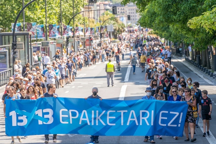 13/13 sumarioaren epaiketa salatzeko Donostiako manifestazioa. (Gorka RUBIO/FOKU)