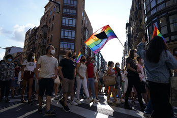 Manifestación celebrada este sábado en el centro de Bilbo para denunciar la muerte de Samuel. (Aritz LOIOLA/FOKU)