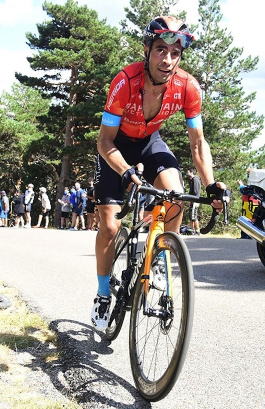 Mikel Landa, un esfuerzo recompensado en Lagunas de Neila. (Ricardo ORDÓÑEZ)