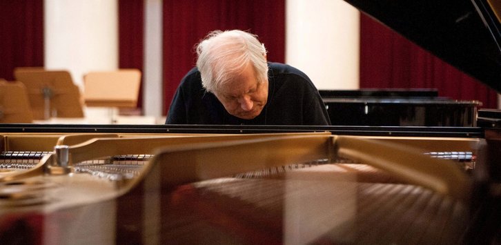 Grigory Sokolov regresa hoy a la Quincena Musical tras su última visita en 2015, en la que ofreció un recital memorable dedicado a uno de sus compositores de cabecera, Franz Schubert.  (Mary SLEPKOVA)