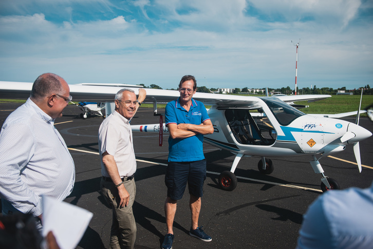 Un premier avion lectrique atterrit Biarritz Euskal Herria