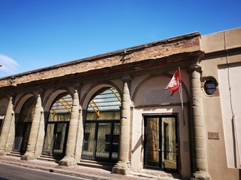 Ahora en ruinas, símbolo del devenir de esta formación, el Teatro San Marco de Livorno se fundó el Partido Comunista de Italia en 1921. (A. Ruta)