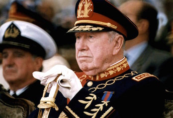 El dictador chileno Augusto Pinochet. (Francisco ARIAS/ZUMA PRESS/CONTACTOPHOTO)