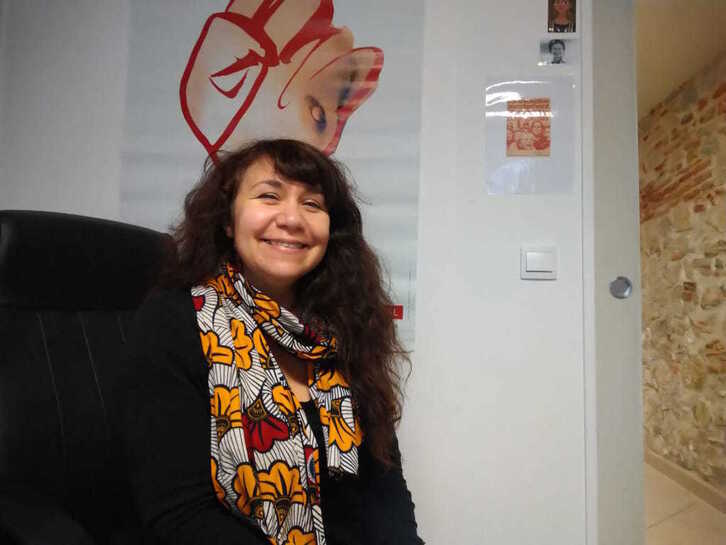 Sarah Piet, responsable de la asociación Planning Familial en Baiona. (@euskalirratiak)