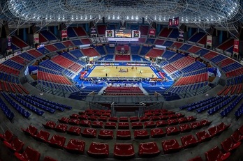 Después de un año vacío, las grdas del Buesa Arena empezarán a llenarse a partir del próximo martes. (Jaizki FONTANEDA / FOKU)