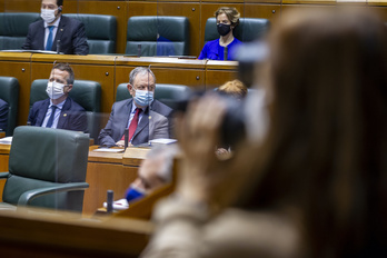 Pedro Azpiazu en el Parlamento de Gasteiz. (Jaizki FONTANEDA/FOKU)