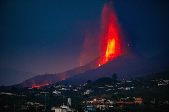 La erupción de La Palma ha avivado el interés sobre los volcanes. (Kike RINCON | AFP)