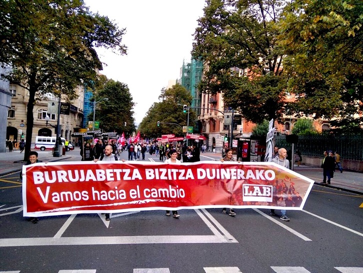 LAB sindikatuaren mobilizazioa Bilbon. (LAB)