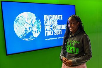 Vanessa Nakate ekintzaile ugandarra, Youth4Climate jardunaldian, Milanen. (Miguel MEDINA/AFP)