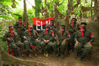 Escuadra guerrillera del ELN en el parque natural del Catatumbo. (Unai ARANZADI)