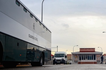 Prisión de Navalcarnero, donde fueron detenidos cinco funcionarios por tráfico de drogas. (Ricardo RUBIO/EUROPA PRESS)