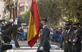 Acto de la Guardia Civill en Iruñea, con motivo del 12 de Octubre. (Jagoba MANTEROLA/AFP)