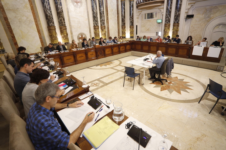 Un pleno del Ayuntamiento de Donostia. (Maialen ANDRES/FOKU)