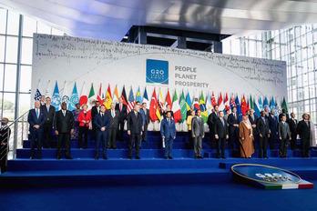 G20ko liderrak Roman bildu dira. (Erin SCHAFF/POOL/AFP) 
