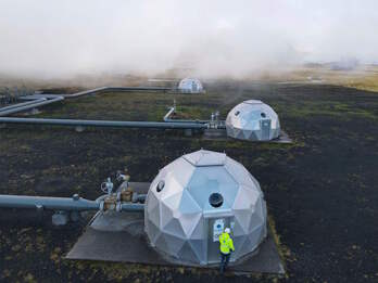 Instalaciones de Carbfix y Climeworks en Islandia. (HALLDOR KOLBEINS / AFP)