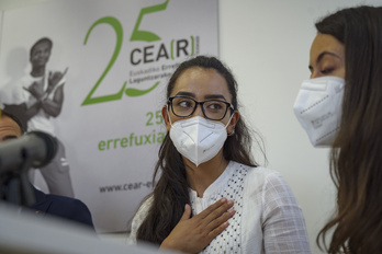 Nilfar Bayat, en una comparecencia en agosto después de aterrizar en Bilbo.(Aritz LOIOLA/FOKU)