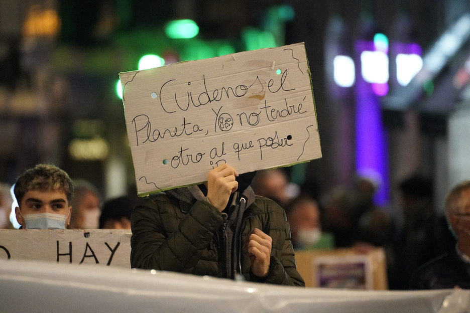 Planeta zaintzeko deia Bilbon. (Aritz LOIOLA/FOKU)