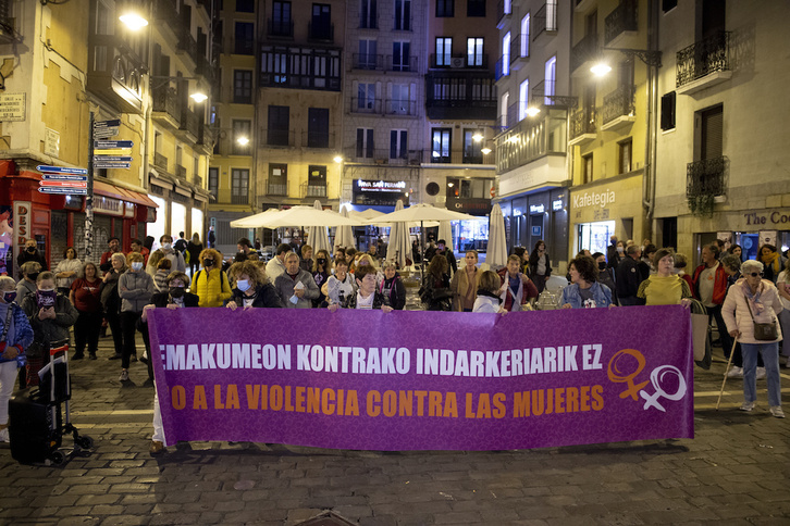 Una movilización contra la violencia machista en Iruñea. (Iñigo URIZ/FOKU)
