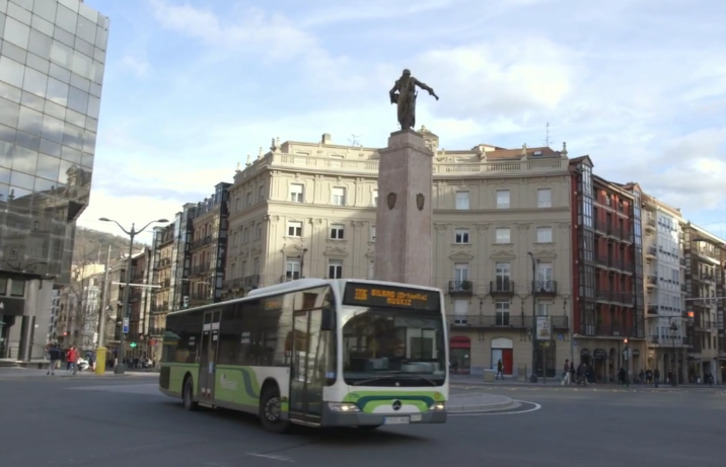 Uno de los buses de la línea que atraviesa Ezkerraldea desde Bilbo a Muskiz. (BIZKAIBUS).