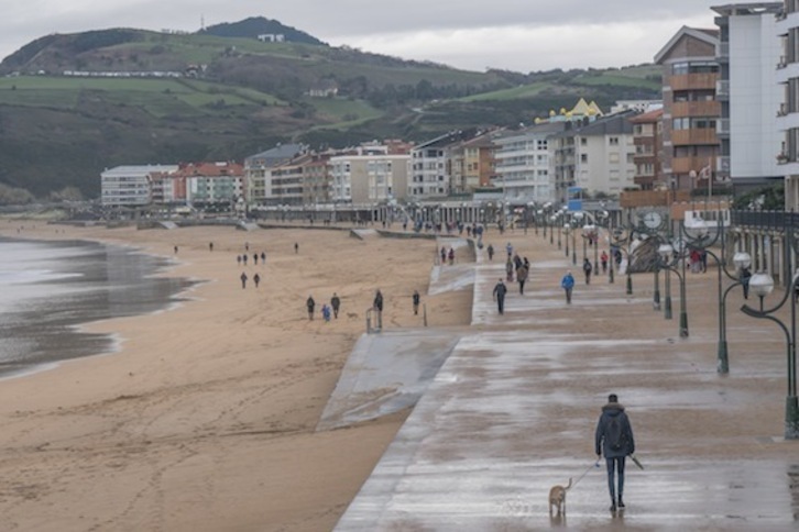 Zarauzko lau gaztek euren ikerketa proiektuak aurkeztuko dituzte jardunaldian. (Andoni CANELLADA/FOKU)