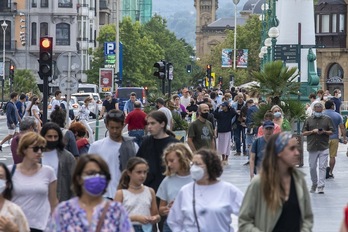 Los salarios medios que reciben las trabajadoras y trabajadores vascos siguen siendo los más elevados del Estado español. (Gorka RUBIO/FOKU)