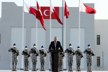   Turkiako presidentea Qatarren. (MUSTAFA KAMACI-AFP) 