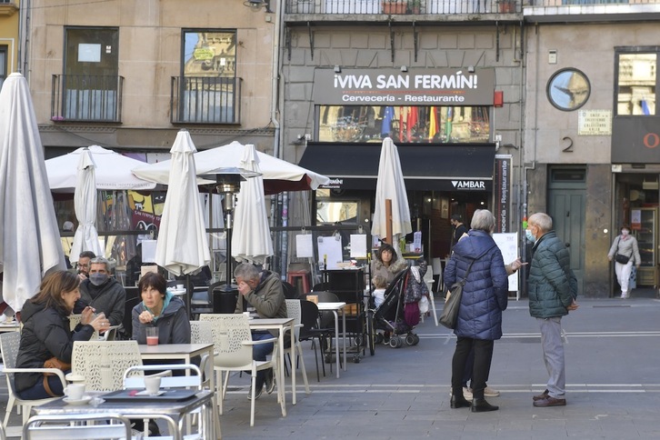 Nafarroa ha experimentado un descenso de 170 nuevos casos de covid respecto a la víspera. (Idoia ZABALETA/FOKU)