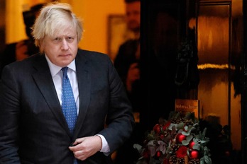 Boris Johnson, en Downing Street. (Tolga AKMEN / AFP)