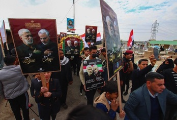 Manifestación en Bagdad en el segundo aniversario del ataque contra el comandante iraní y su lugarteniente iraquí.