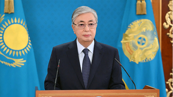 El presiidente kazajo, Kasim Jomart Tokayev, en una reunión urgente del gabinete «antiterrorista» El presiidente kazajo, Kasim Jomart Tokayev, ha comparecido tras una reunión urgente del gabinete «antiterrorista»