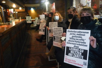 Hosteleros navarros ya han sido informados de relajación de medidas. En la foto en una protesta reciente.