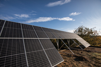 915 eguzki-planta fotovoltaiko berrik jaso dute azkenean EAEko energia-agentziaren laguntza-programen babesa. 