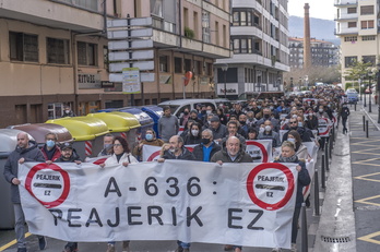 A-636 Beasain-Bergara Peajerik Ez plataformak bidesariaren aurkako mobilizazio.