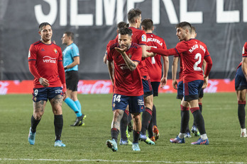 Rubén García dedica el 0-2 tras chut desde fuera del área.