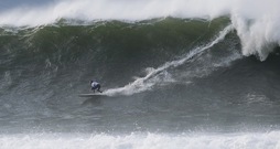 Surf edota nautika bezalako kirolen inguruko proiektu berritzaileak bilatzen ditu lehiaketak. 