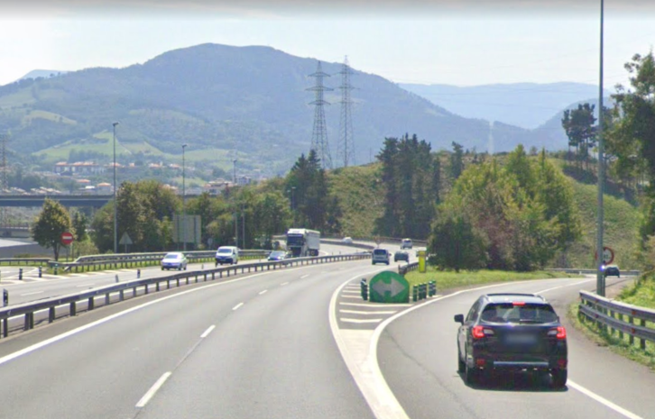 La carretera Gi-11, en dirección Lasarte-Oria.