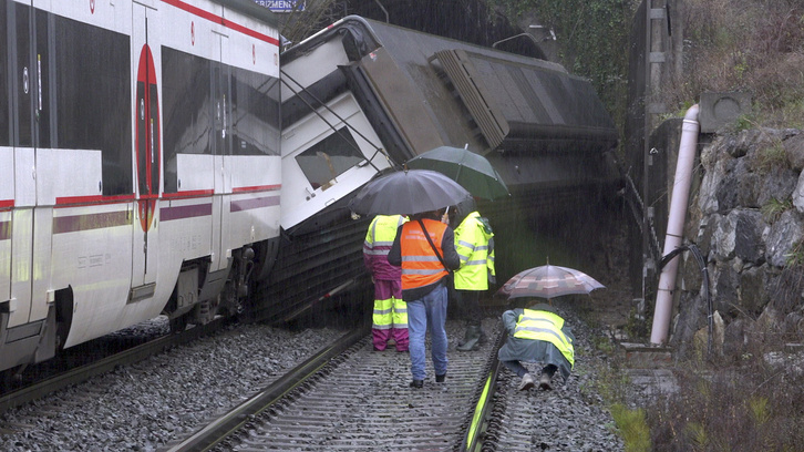 Accidente de un tren a la altura de Gabiria.