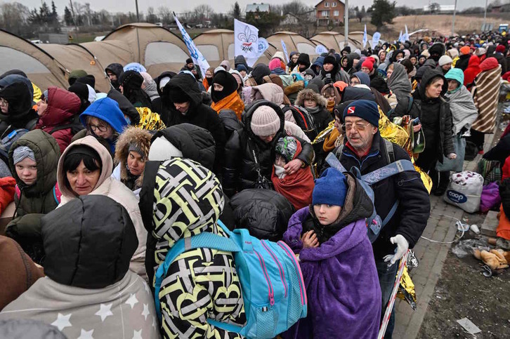 Los Refugiados Por La Guerra En Ucrania Ya Ascienden A Millones Mundua Naiz