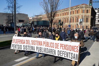 Imagen de archivo de una movilización de pensionistas en Iruñea.