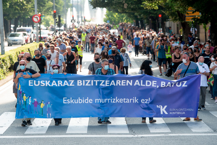 2021eko udan Kontseiluak euskaraz bizitzearen alde egin zuen mobilizazioa, Iruñean.