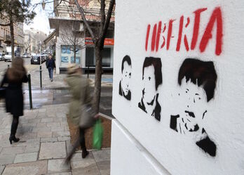 Una pintada en Bastia reclama la libertad para Yvan Colonna, Alain Ferrandi y Pierre Alessandri.